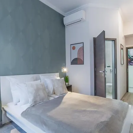 Sunny Ultra & New With Balcony * Budapest