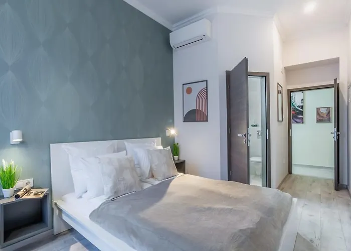 Sunny Ultra & New With Balcony * Budapest